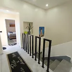 Casa Rosa Feriehus *
